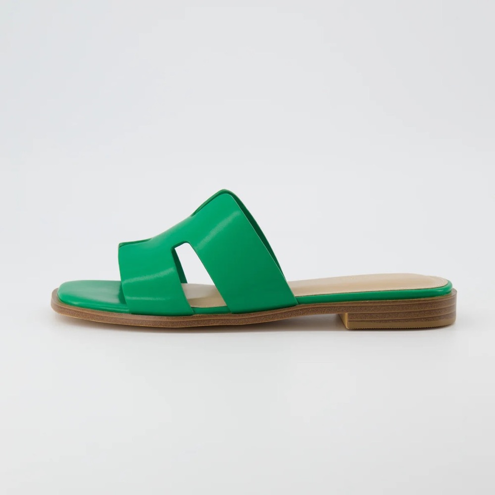 Cushionaire Green Slide Sandals - Picture 8 of 8